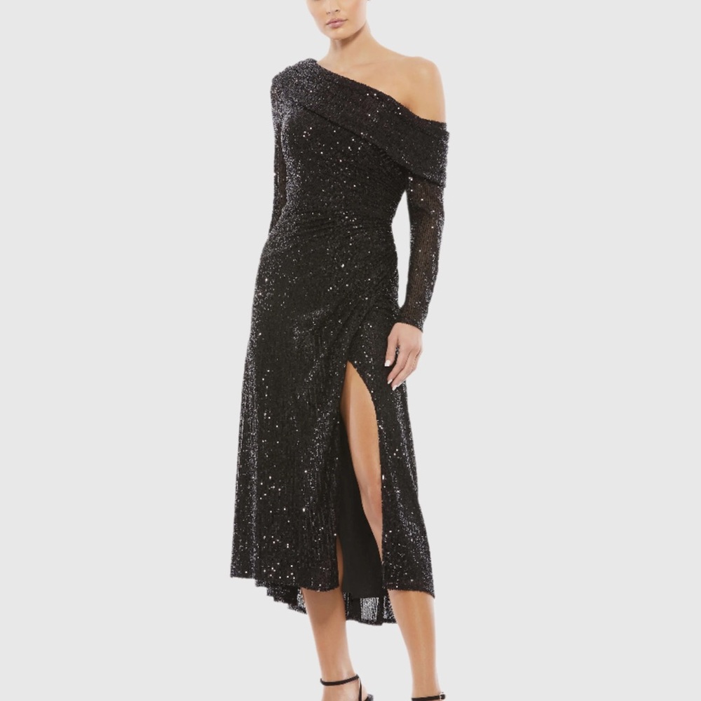 MAC DUGGAL
One Shoulder Sequin Midi Dress